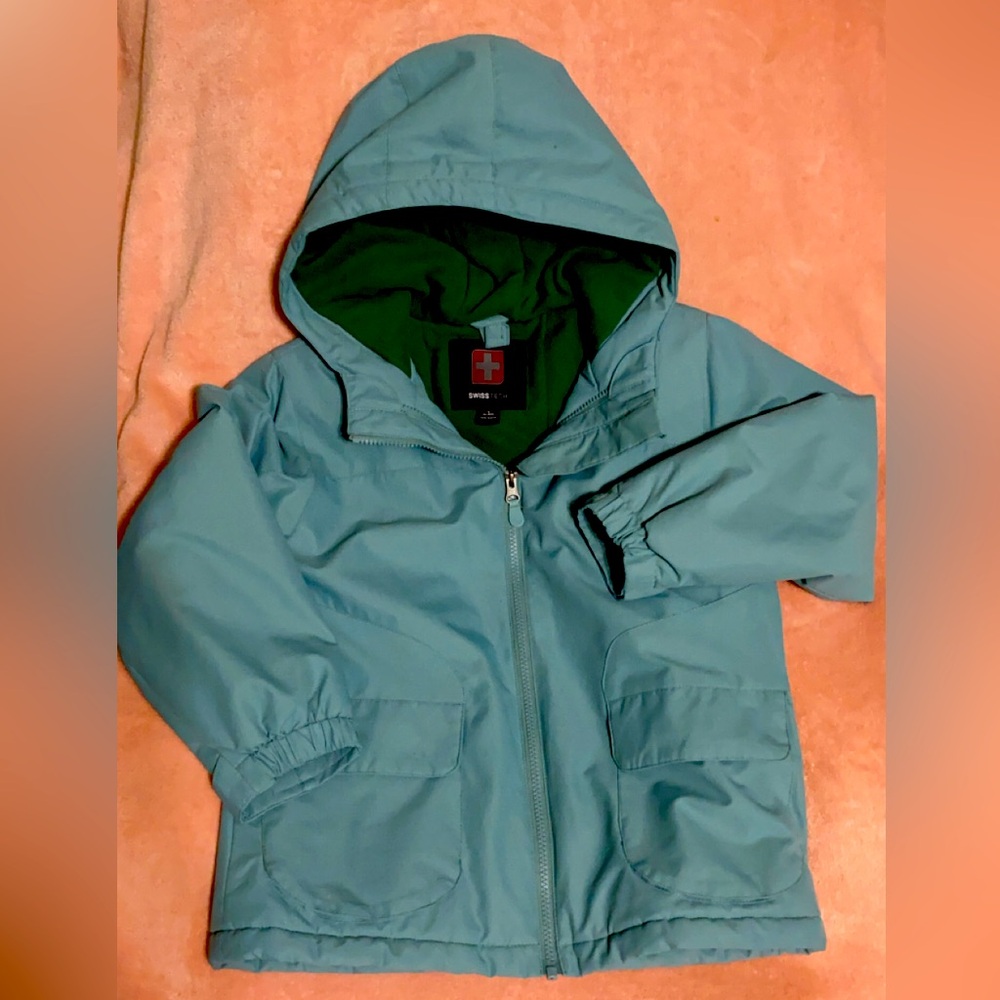 Girls Green Swiss Tech fleeced lined Winter jacket 6/6x